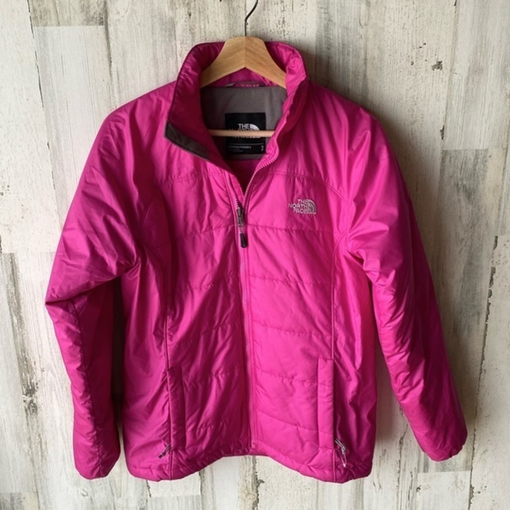 *SOLD* The North Face Dentelles Light Puffer Jacket in Pink Size: Small